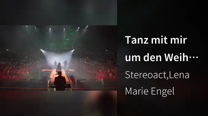 Tanz mit mir um den Weihnachtsbaum