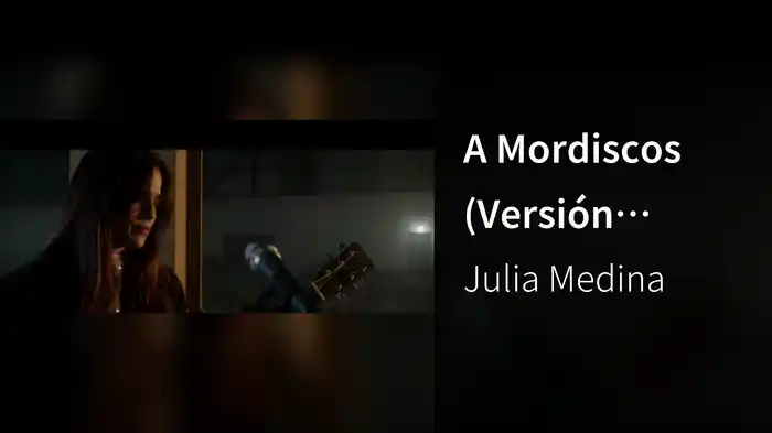 A Mordiscos (Versión Acústica)