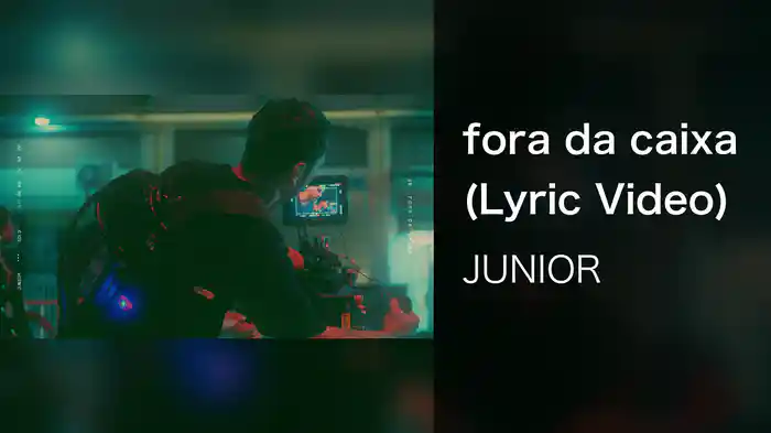 fora da caixa (Lyric Video)