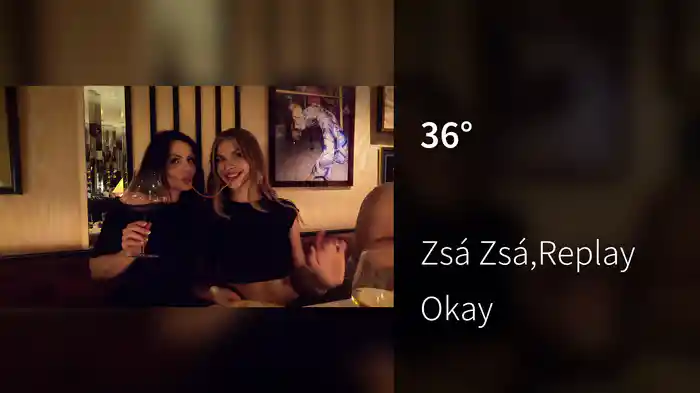 36°