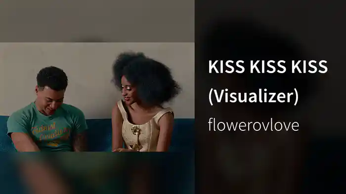 KISS KISS KISS (Visualizer)