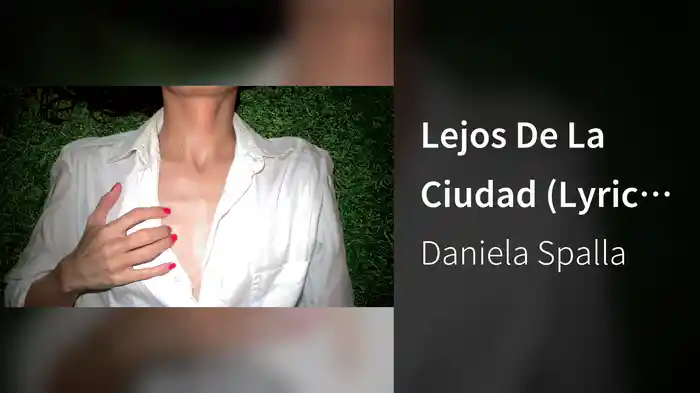 Lejos De La Ciudad (Lyric Video)