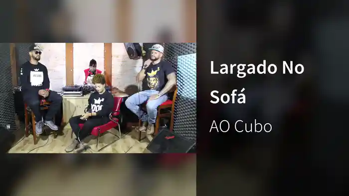 Largado No Sofá