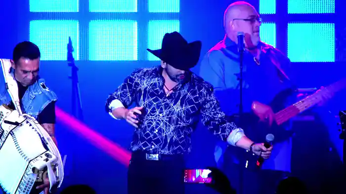 Móntame (En Vivo desde Las Vegas)