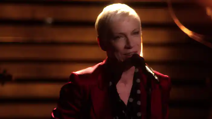 Memphis In June (Live / From “An Evening Of Nostalgia With Annie Lennox)