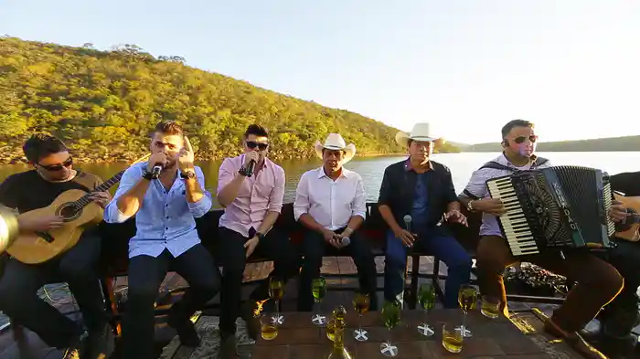 Vivendo Aqui No Mato (Ao Vivo)