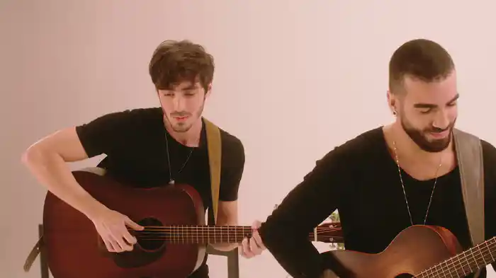 Não Olha Assim Pra Mim