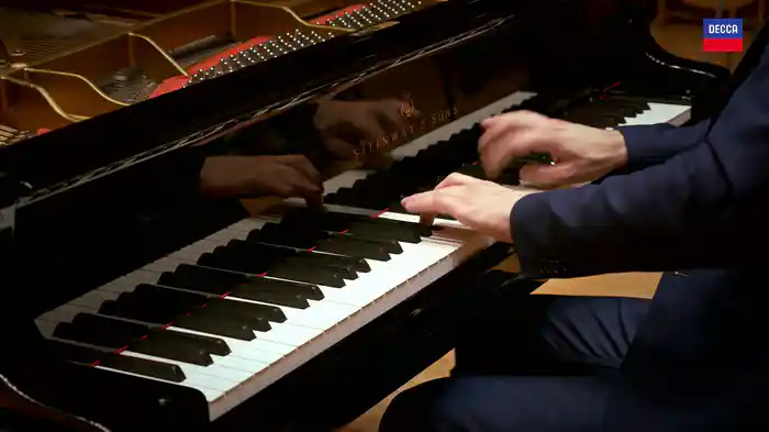 Shostakovich: 24 Preludes, Op 34 - Prelude No.5
