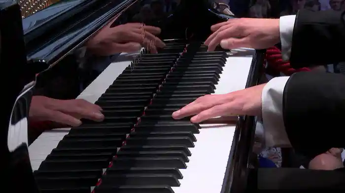 Poulenc: 1. Allegro ma non troppo