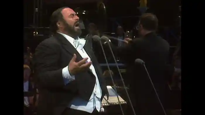 Leoncavallo: I Pagliacci: "Vesti la giubba" (Live)