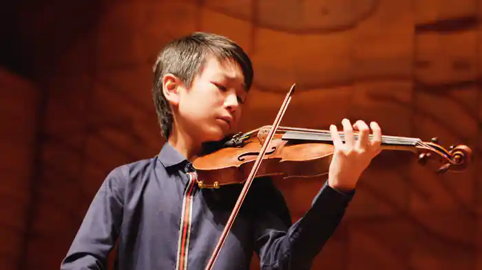 Li Zili: Fisherman's Harvest Song