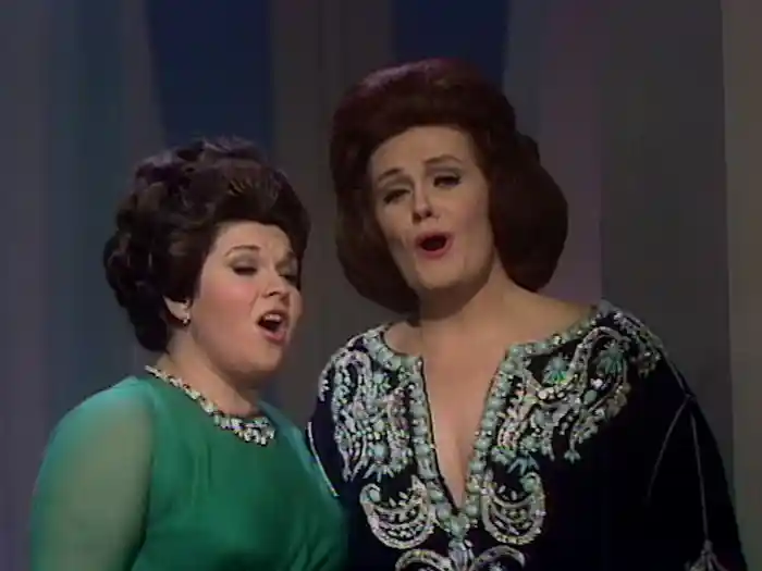 Mira, o Norma (Live On The Ed Sullivan Show, March 8, 1970)