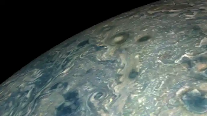 Jupiter fly-over - Juno’s Perijove 12