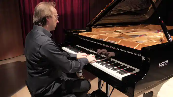 Mozart: Var. 9. Allegro - Tempo I [9 Variations on a Minuet by Duport, K. 573]