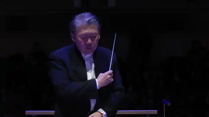 Zigman: Émigré, Act I: In a Woman's Hands (Live)