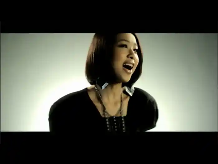 WITHOUT U feat . 4Minute