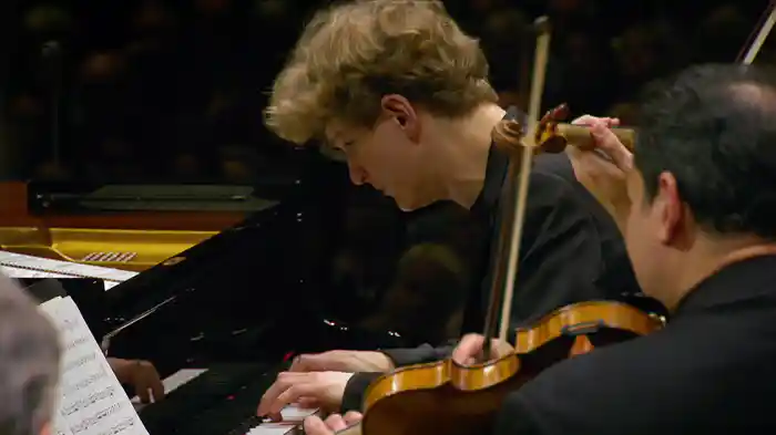 Beethoven: Piano Concerto No. 3 in C Minor, Op. 37: 3. Rondo. Allegro (Live at Konzerthaus Berlin / 2018)