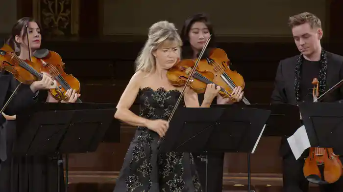 Vivaldi: Concerto for 3 Violins in F Major, RV 551: III. Allegro