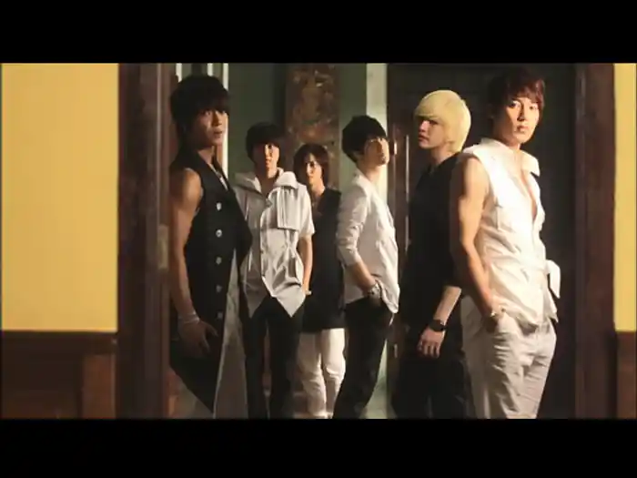 君だけは離さない