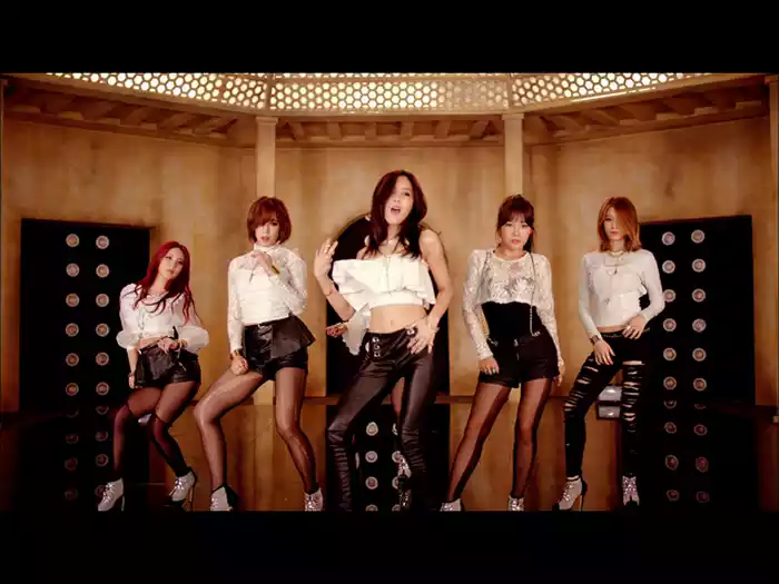 NUMBER NINE (Japanese Ver．／Music Video)
