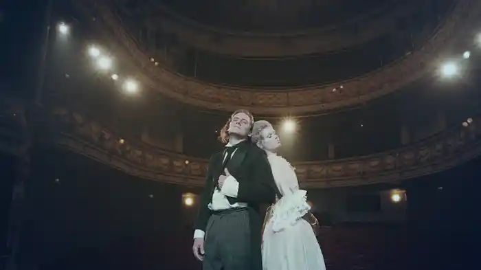 Nuoret rakastavaiset