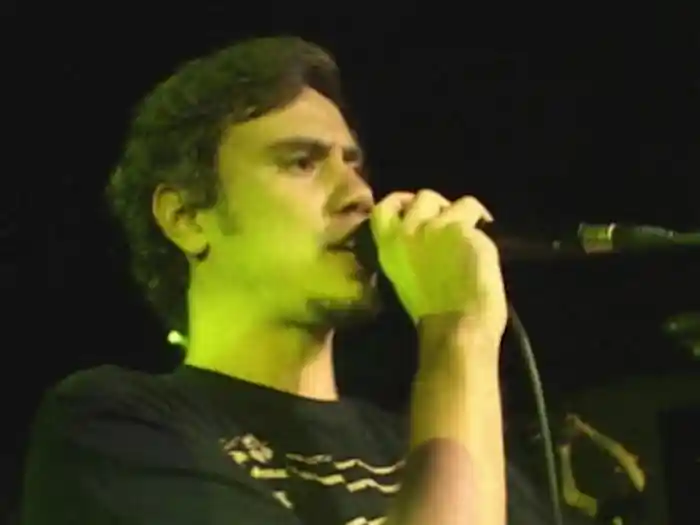 Gueto Do Universo / Dias De Luta, Dias De Glória (Ao Vivo Em São Paulo / 2005)