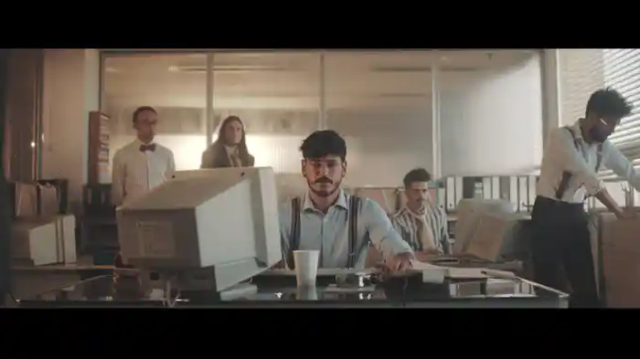 Con Los Pies En El Suelo