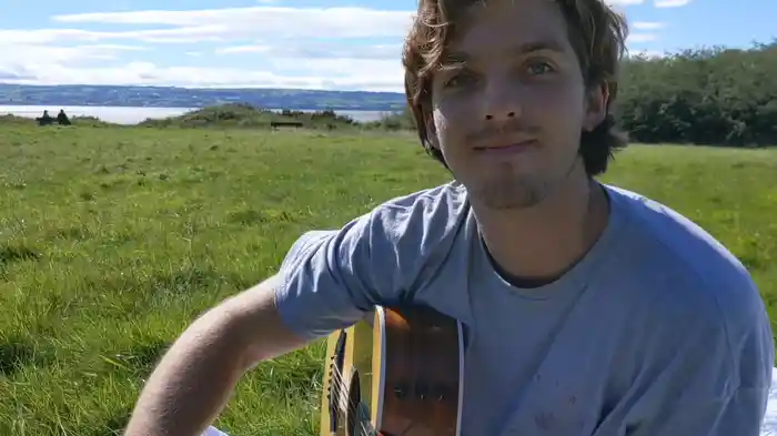 Remind Me To Forget (Acoustic) / Meet Me In The Park