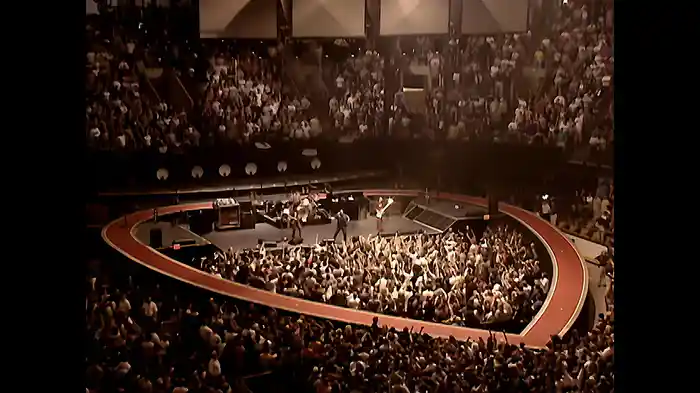 Elevation (Live From The FleetCenter, Boston, MA, USA / 2001)