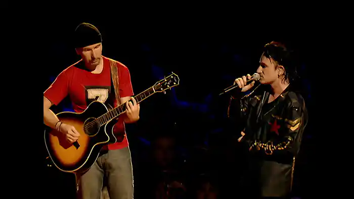 Stay (Faraway, So Close!) (Live From The FleetCenter, Boston, MA, USA / 2001)