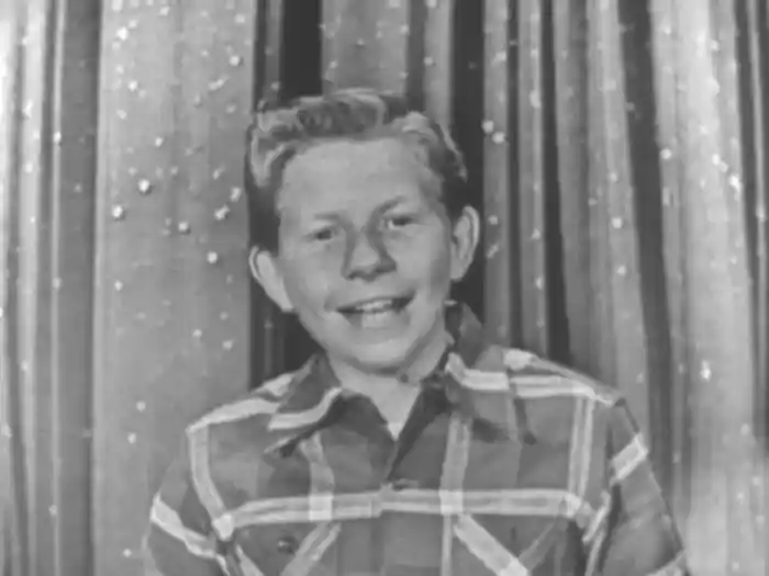 Santa Got Stuck In The Chimney/I Saw Mommy Kissing Santa Claus (Medley/Live On The Ed Sullivan Show, December 13, 1953)