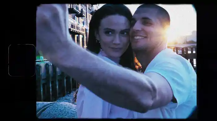 Sunset In The Blue (Lyric Video)