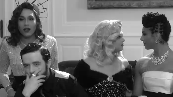 Onça / Docilmente Selvagem