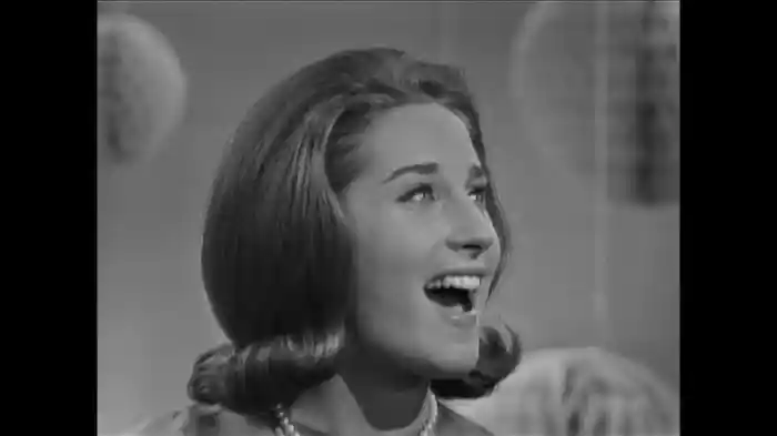 It's My Party/She's A Fool (Medley/Live On The Ed Sullivan Show, October 13, 1963)