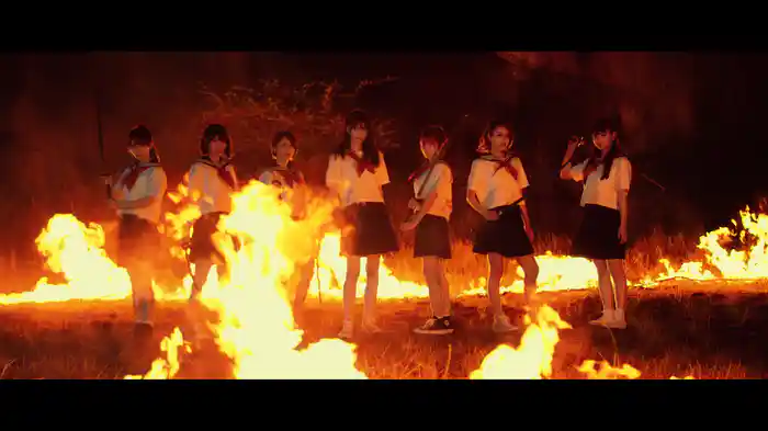 何人(なんびと)も