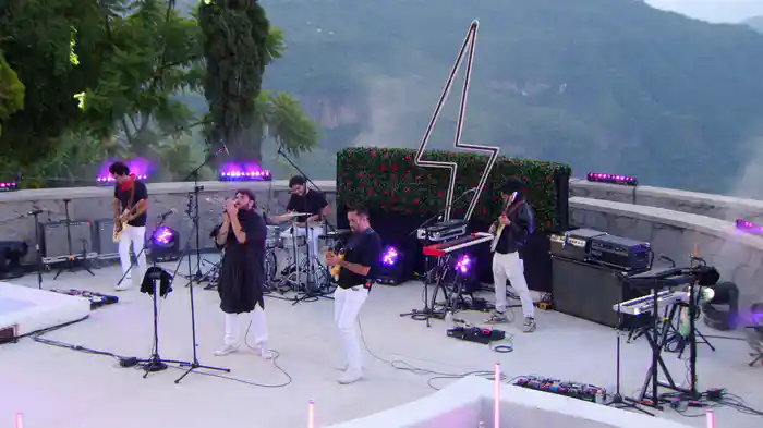 Host Of A Ghost (LiveStream)