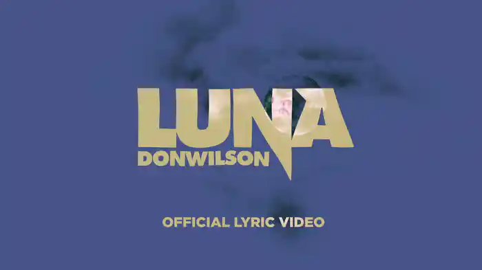 Luna (Lyric Video)