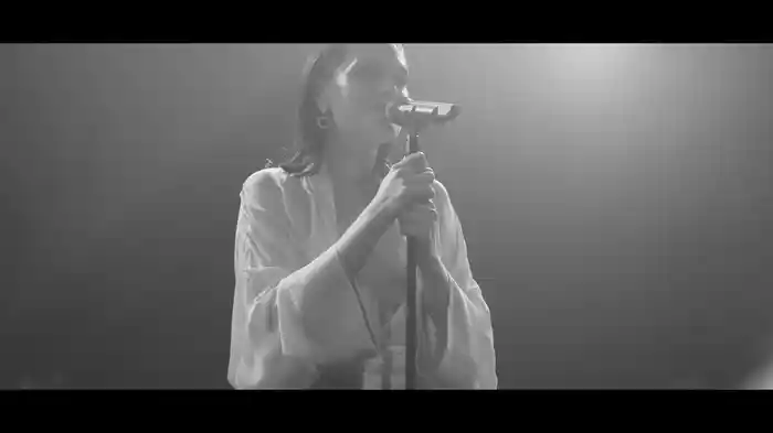 Do It Like A Dude (Live at The Troubadour / 2019)