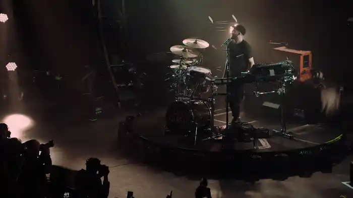 Breathe Life (Live From The Eventim Apollo)