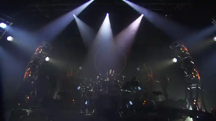 Far Cry (Live From The Eventim Apollo)