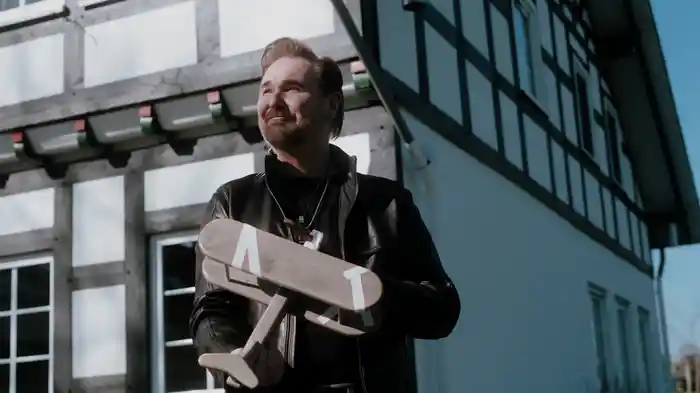 Wer teilt die Farben aus