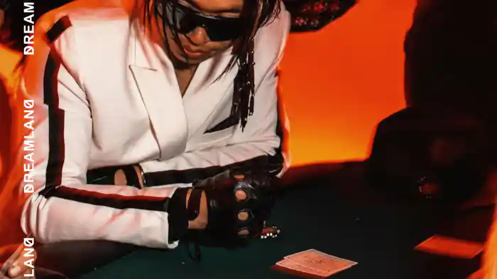 How Does It Feel (Visualizer)