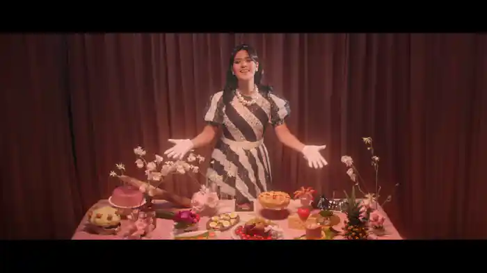 Kutukan (Cinta Pertama)