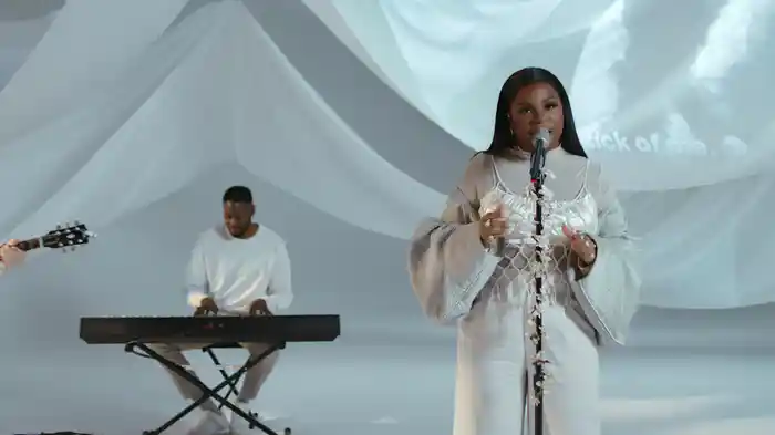 24hrs (Acoustic Performance)