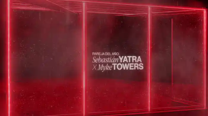 Pareja Del Año (Lyric Video)