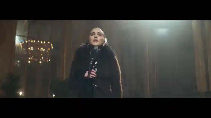 Black Converse (The Circle° Sessions)