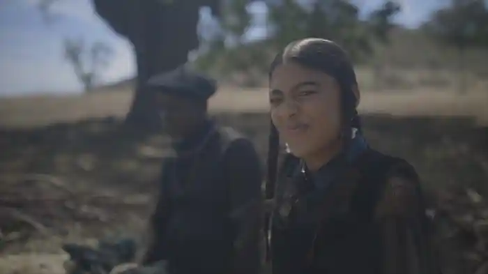 Mad (Behind The Scenes)