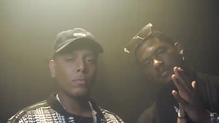 Na Pressão / Coração Na Porta