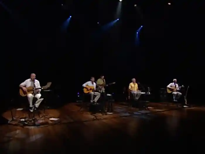 Todo Mundo Quer Um Bem (Ao Vivo Em São Paulo / 2007)