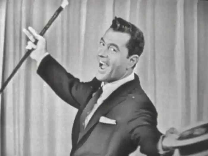 It's A Woman's World/Thanks A Million (Medley/Live On The Ed Sullivan Show, September 12, 1954)